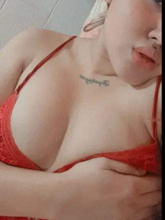 OnlyFans cuenta ursulanereaok header 2