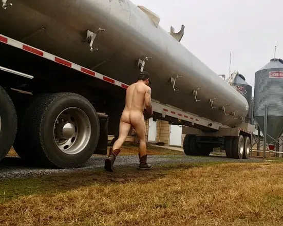 OnlyFans cuenta nudetrucker256 avatar 1