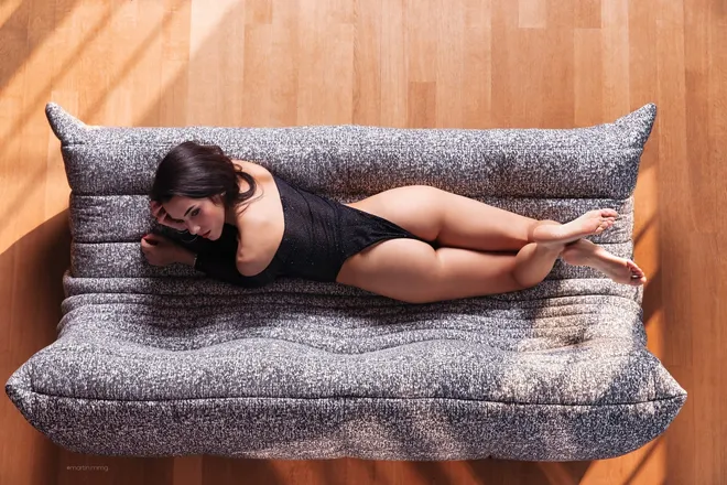 OnlyFans cuenta julia093 header 2