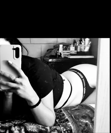 OnlyFans cuenta alessita39 header 2