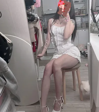 OnlyFans account  twilight_0521 header 2