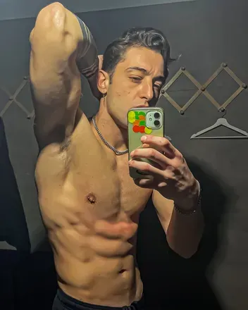 OnlyFans cuenta u323167053 avatar 1