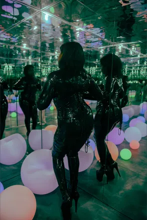 OnlyFans cuenta shinywetbee header 2