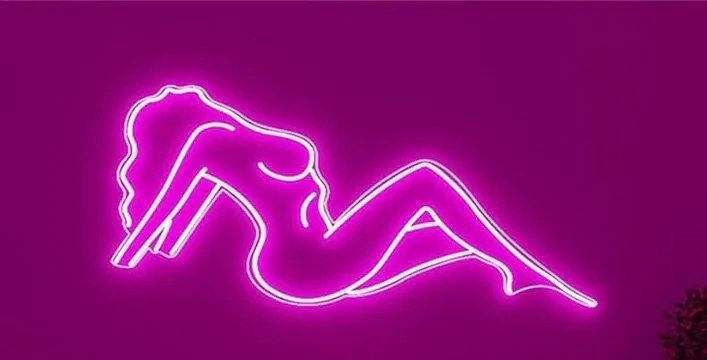 OnlyFans account  spacebabe7 header 2