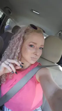 OnlyFans cuenta psychobarbie28 avatar 1