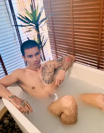OnlyFans cuenta deachartee header 2
