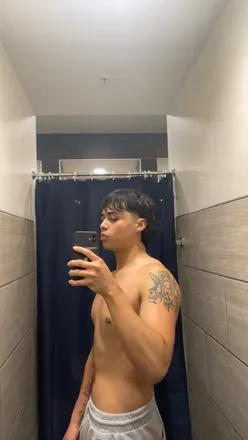 OnlyFans cuenta mattyboyyy19 avatar 1