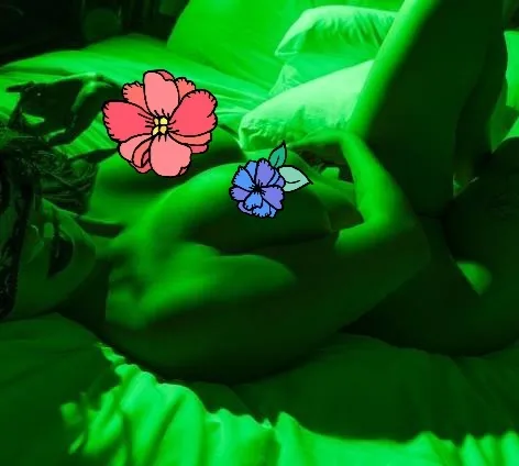 OnlyFans cuenta lillyjade_1 header 2