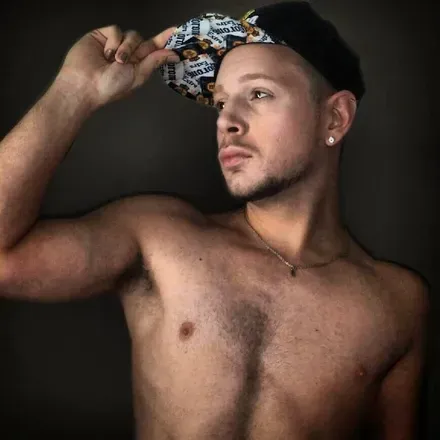 OnlyFans cuenta trevtone avatar 1