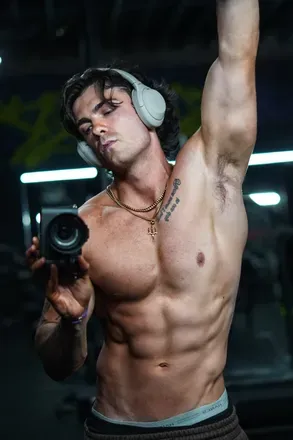 OnlyFans account  thatfitdude1 avatar 1