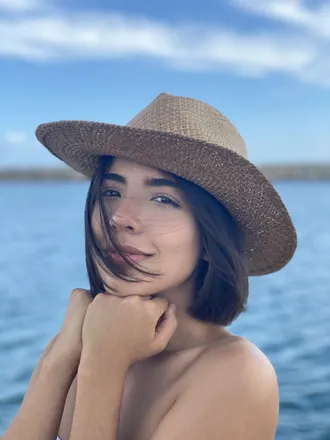 OnlyFans cuenta criscorny header 2