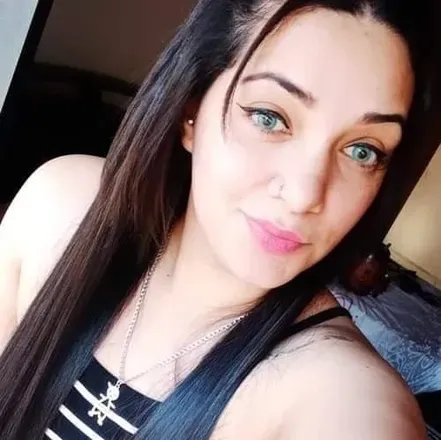 OnlyFans cuenta aradavalos avatar 1