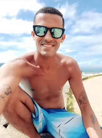 OnlyFans cuenta u393418684 header 2