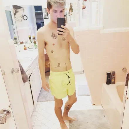 OnlyFans cuenta suicidecandy20 avatar 1
