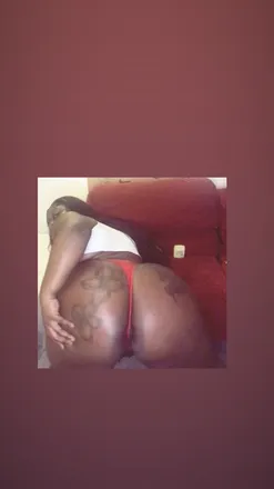 OnlyFans cuenta blacmommi header 2