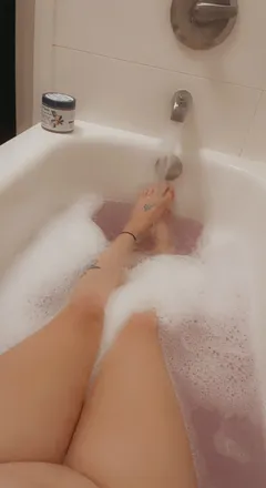 OnlyFans cuenta thegirlinyourdreams5 header 2