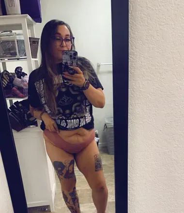 OnlyFans cuenta korinam18 avatar 1