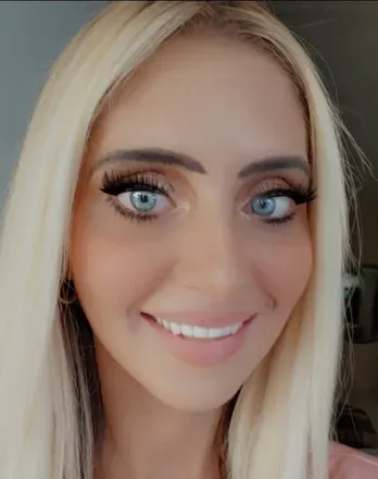 OnlyFans cuenta savannahs_peach avatar 1