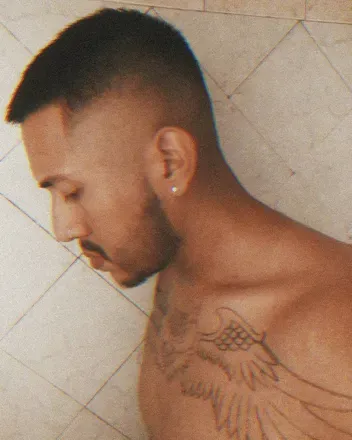 OnlyFans account  skinnydarklove avatar 1