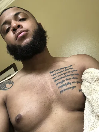 OnlyFans cuenta juic3mane34 header 2
