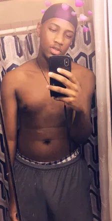 OnlyFans account  papitrece header 2
