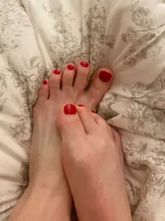 OnlyFans cuenta feetseller2345 avatar 1