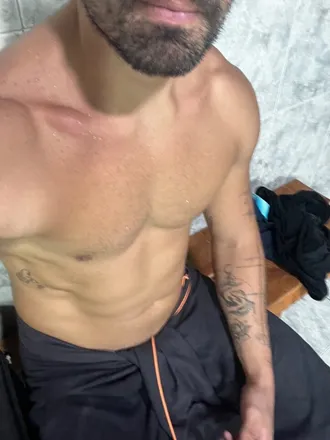 OnlyFans cuenta rafaserker header 2