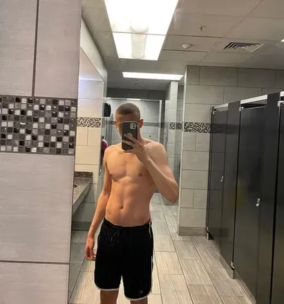 OnlyFans cuenta tay_dmv avatar 1