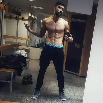 OnlyFans cuenta mastervale avatar 1