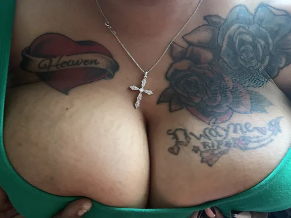 OnlyFans account  watermelonbabe header 2