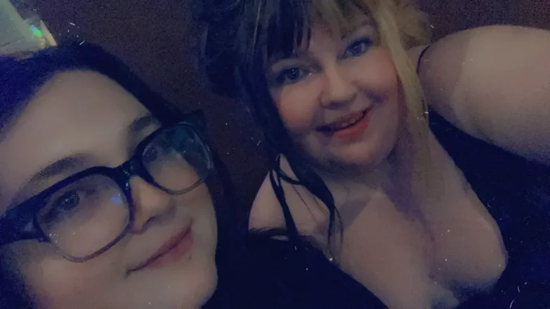 OnlyFans cuenta twohighqueens header 2