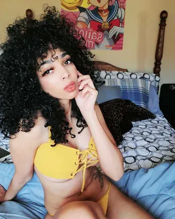 OnlyFans cuenta iloveivy avatar 1