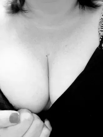 OnlyFans account  hollacious avatar 1