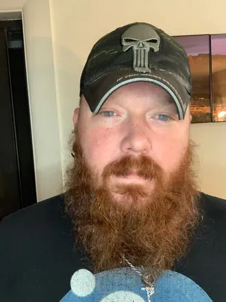 OnlyFans cuenta redbeardedviking1 avatar 1