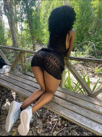 OnlyFans cuenta secret21desiress header 2