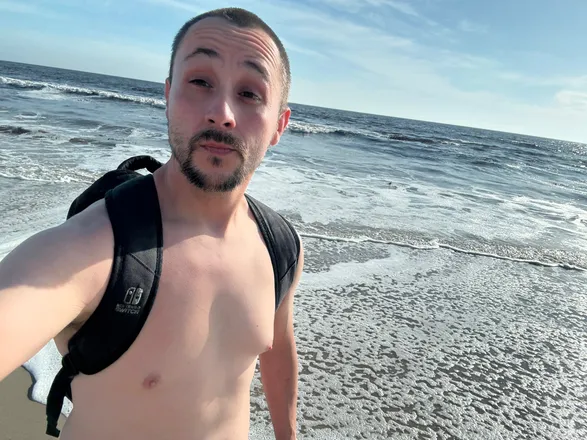 OnlyFans cuenta dinobrown909 header 2