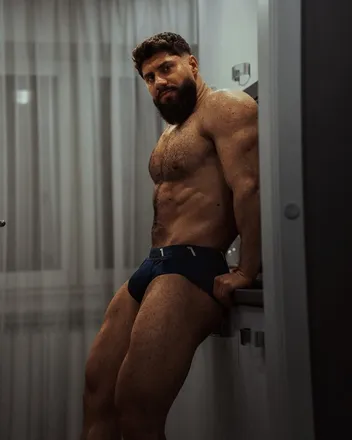 OnlyFans cuenta romanshk header 2