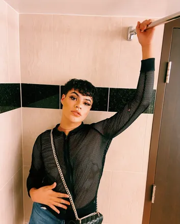 OnlyFans cuenta xavviiiier header 2