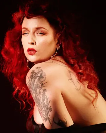 OnlyFans account  necianavine avatar 1