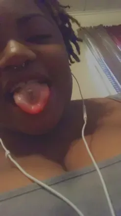 OnlyFans account  thiccgirl22 avatar 1