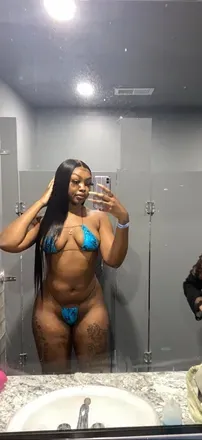 OnlyFans cuenta xxx-urelia avatar 1
