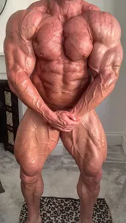 OnlyFans cuenta maskedbodybuildervip avatar 1