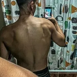 OnlyFans cuenta roberjp_19 avatar 1