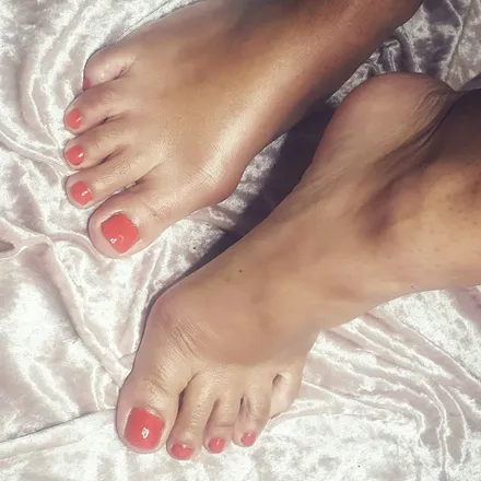 OnlyFans cuenta prettytoeslikethesefree header 2
