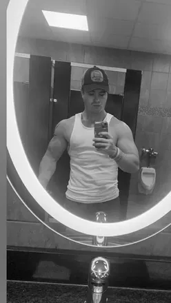 OnlyFans account  ace81 avatar 1