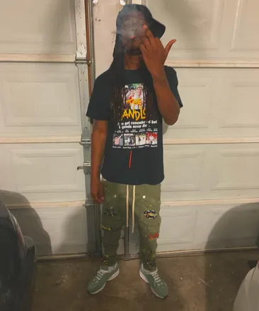 OnlyFans cuenta hardhitta777_bug header 2