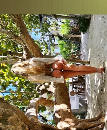 OnlyFans cuenta violeta_divayoga header 2