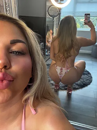 OnlyFans cuenta hanabbyxo header 2