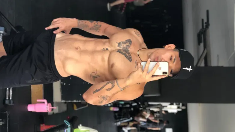 OnlyFans cuenta tavomedrano27 header 2