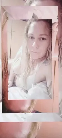 OnlyFans account  yazi82 header 2